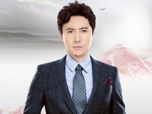 众星年轻照片大爆料视频,重温那些年的青涩时光